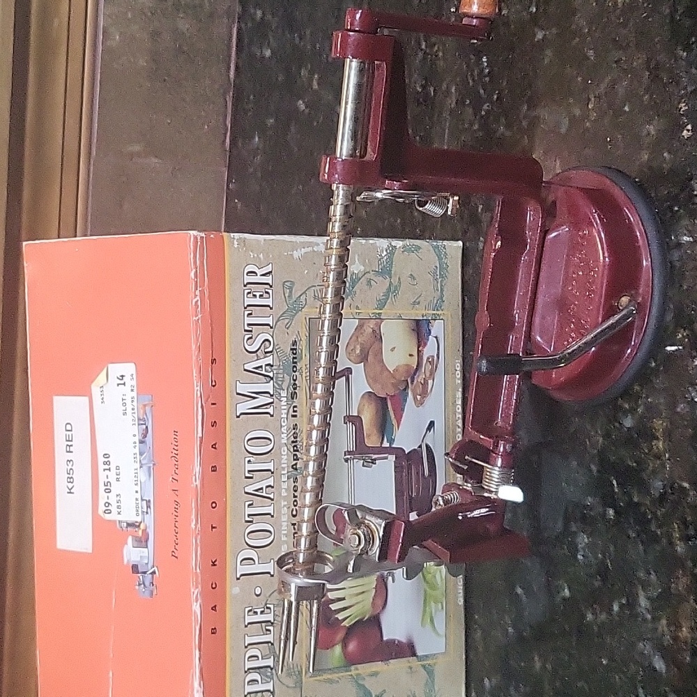 Apple Peeler, Potato, Corer, Slicer by "Back to Basics" "Peel Away"